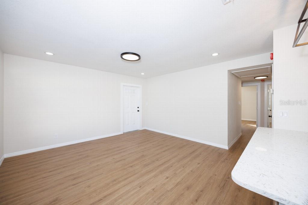 TWIN LAKES ESTATES ADD - Residential