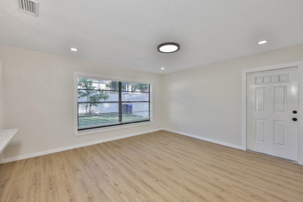 TWIN LAKES ESTATES ADD - Residential