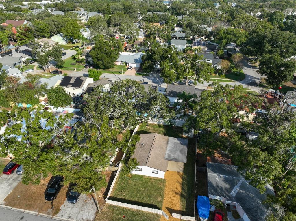 TWIN LAKES ESTATES ADD - Residential