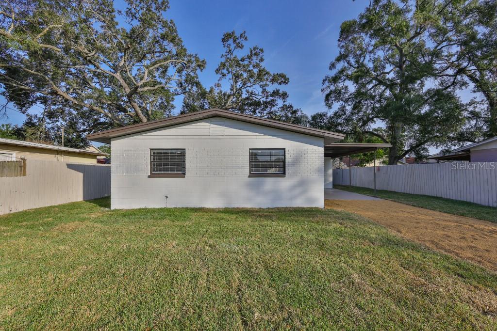 TWIN LAKES ESTATES ADD - Residential