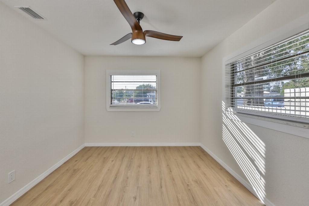 TWIN LAKES ESTATES ADD - Residential