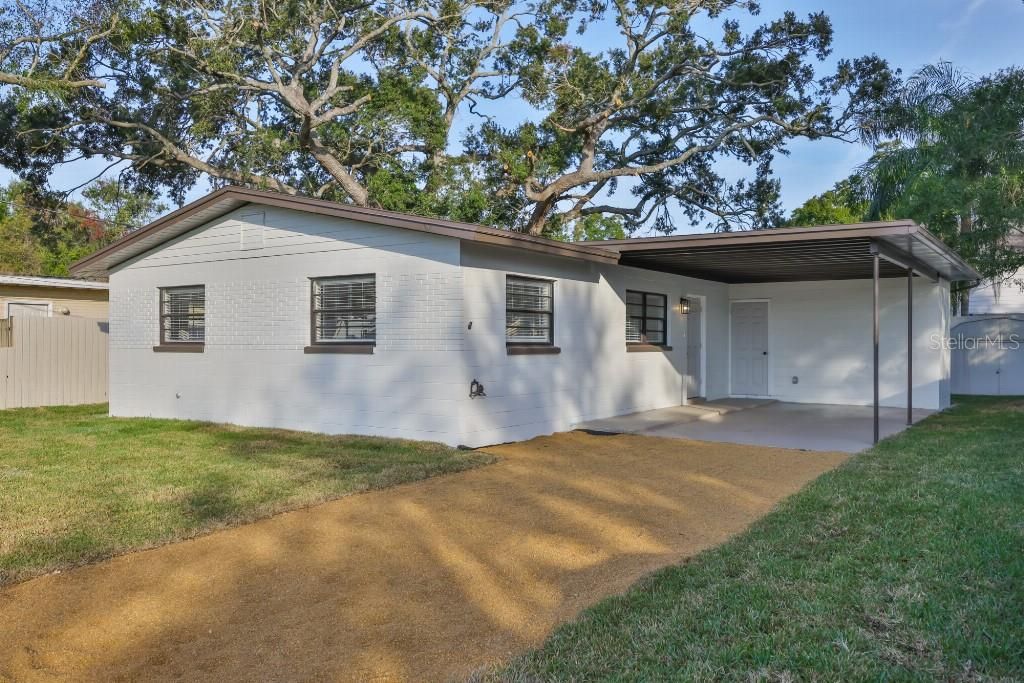 Photo of 8621 May Circle, Tampa, FL 33614 (MLS # TB8454586)