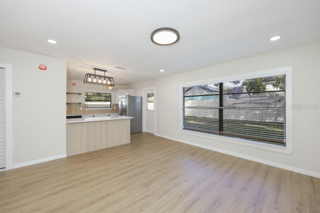 TWIN LAKES ESTATES ADD - Residential