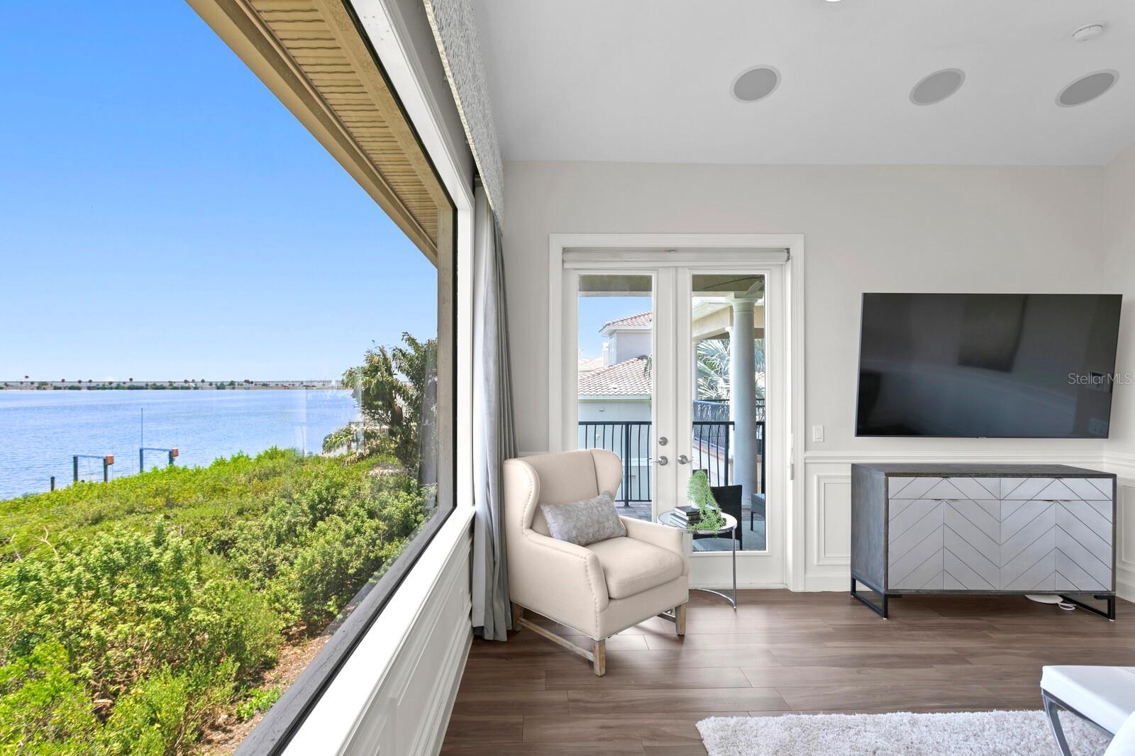 THE RESERVE OF OLD TAMPA BAY - Residential