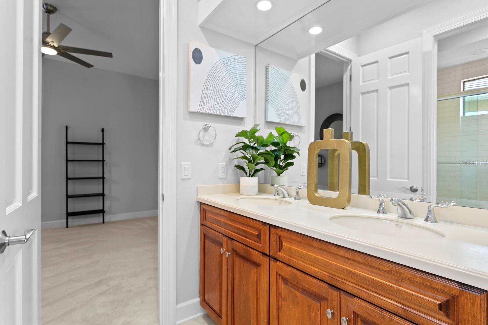 THE RESERVE OF OLD TAMPA BAY - Residential