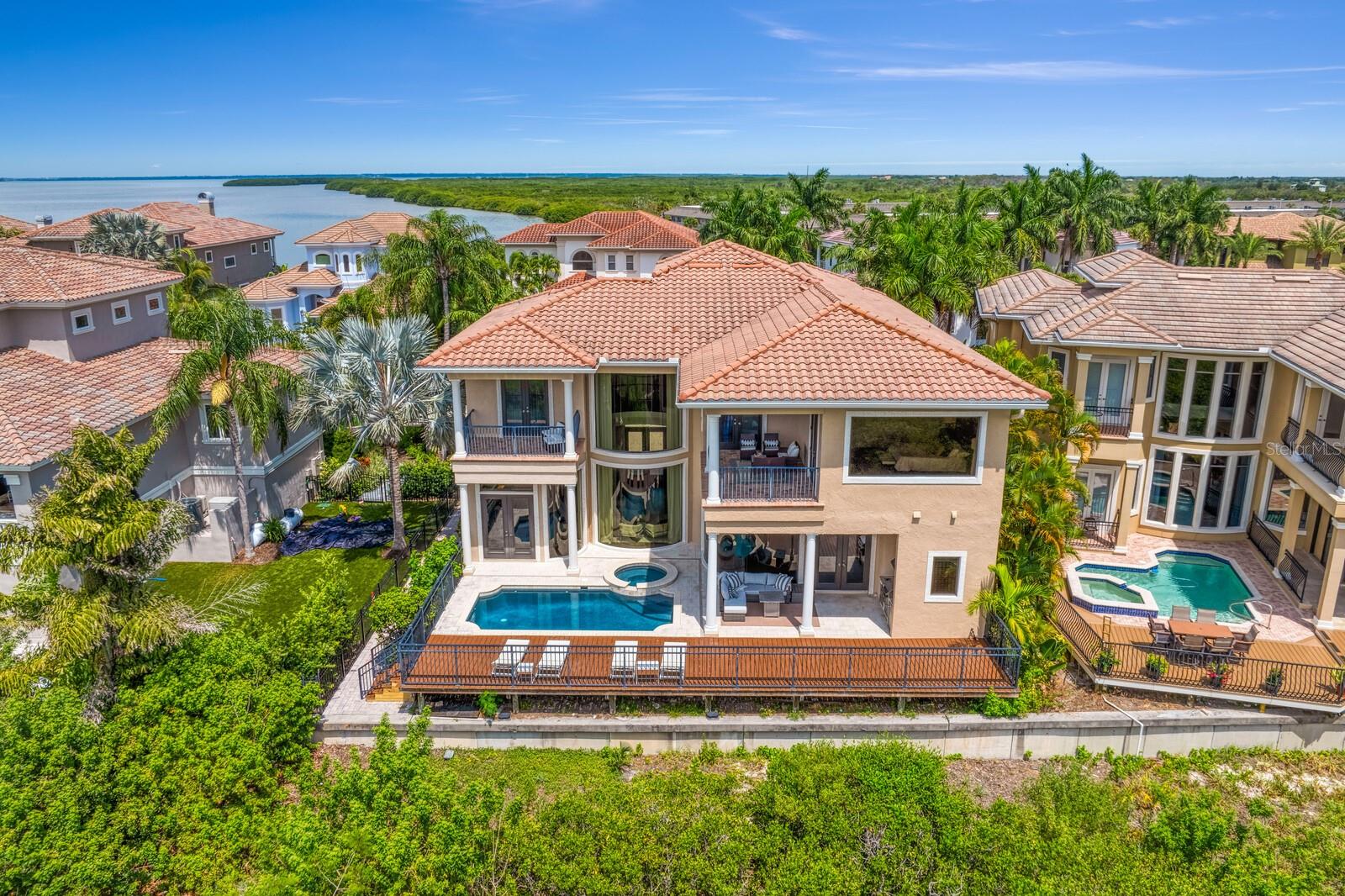 THE RESERVE OF OLD TAMPA BAY - Residential