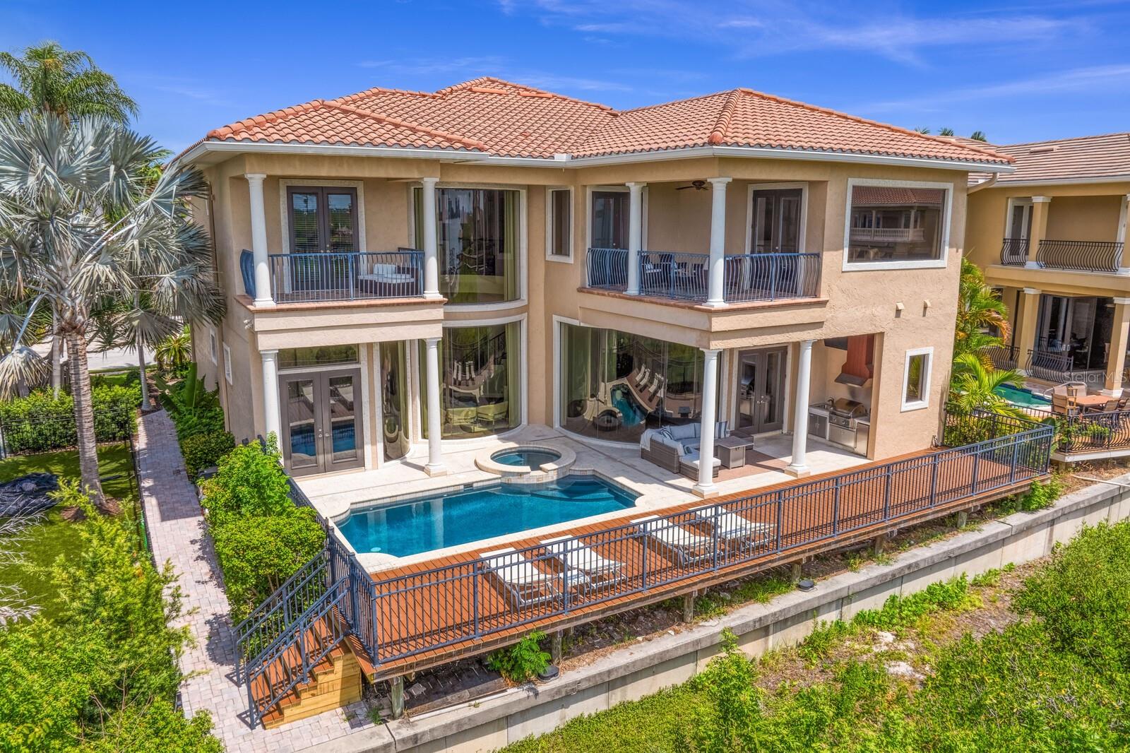 THE RESERVE OF OLD TAMPA BAY - Residential