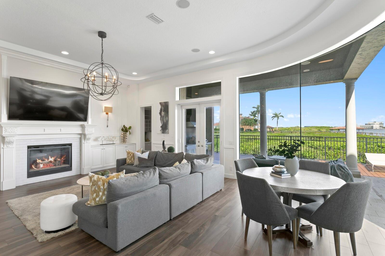 THE RESERVE OF OLD TAMPA BAY - Residential