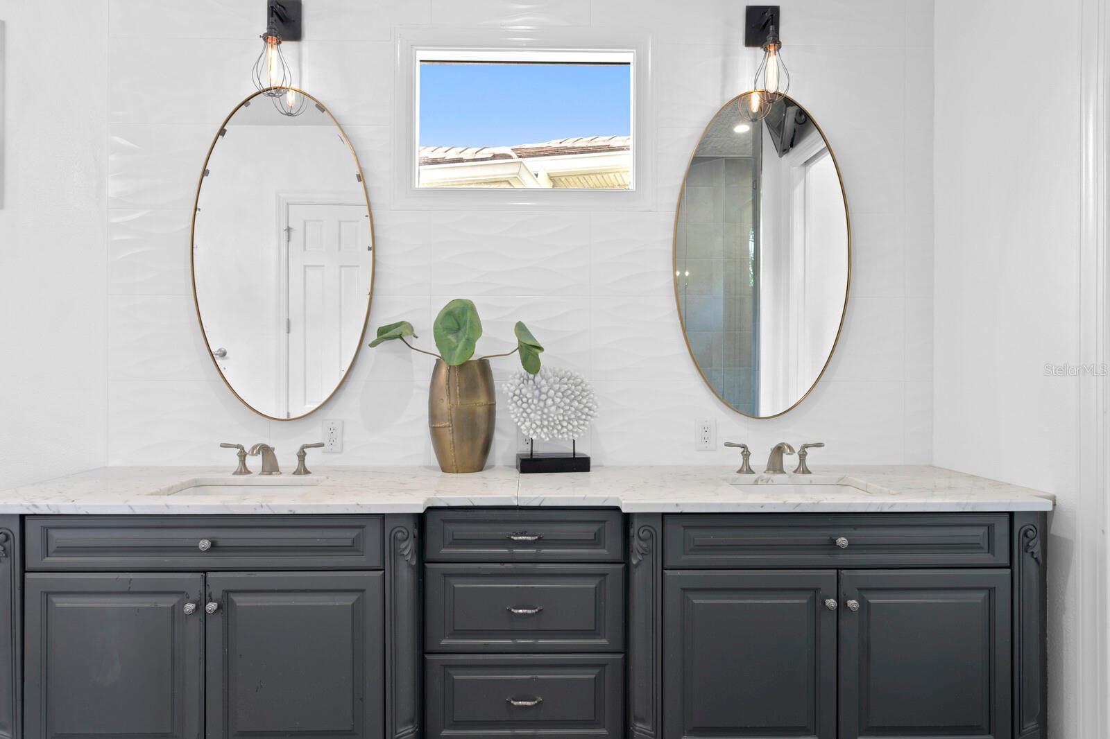 THE RESERVE OF OLD TAMPA BAY - Residential