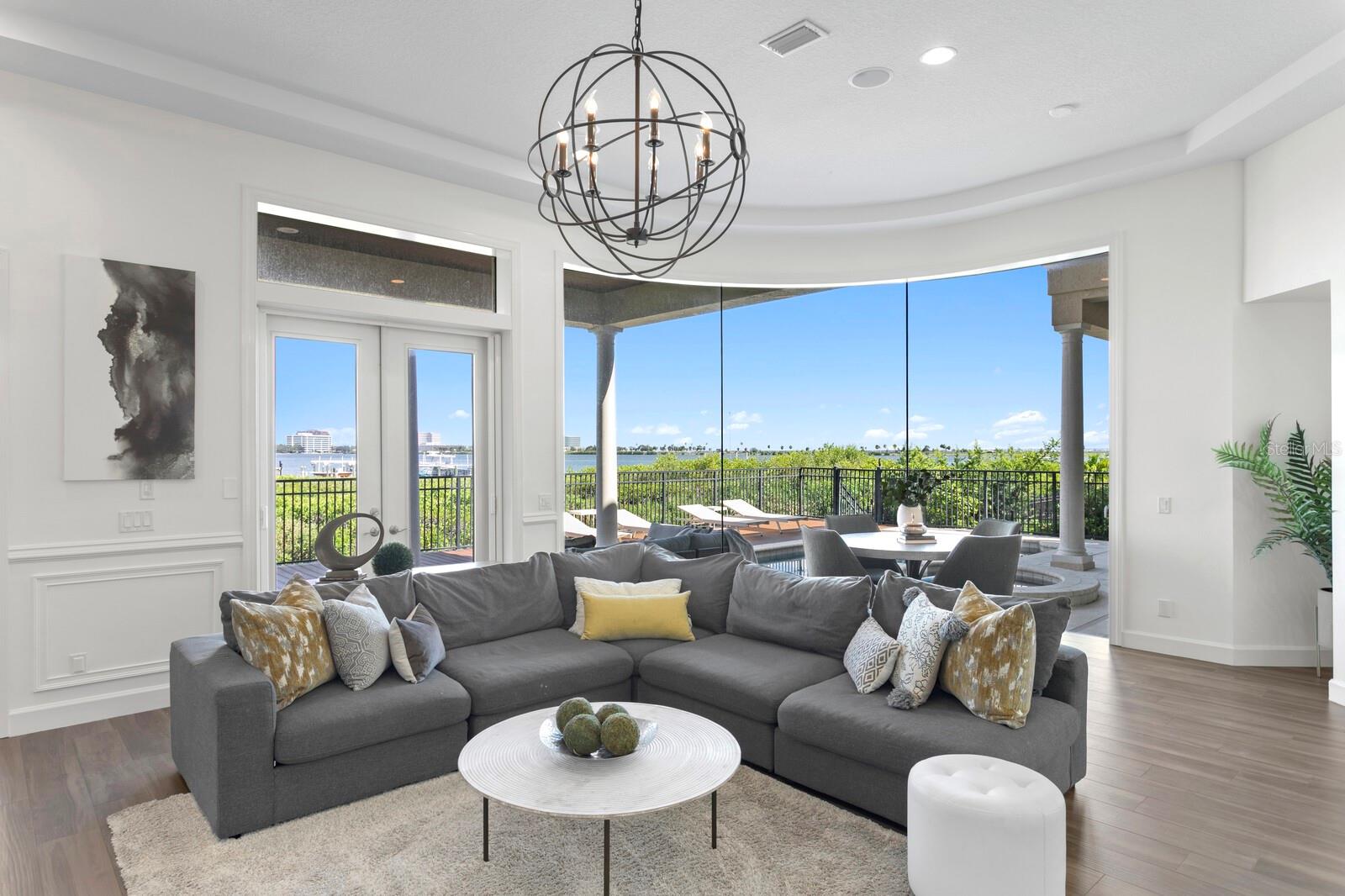 THE RESERVE OF OLD TAMPA BAY - Residential