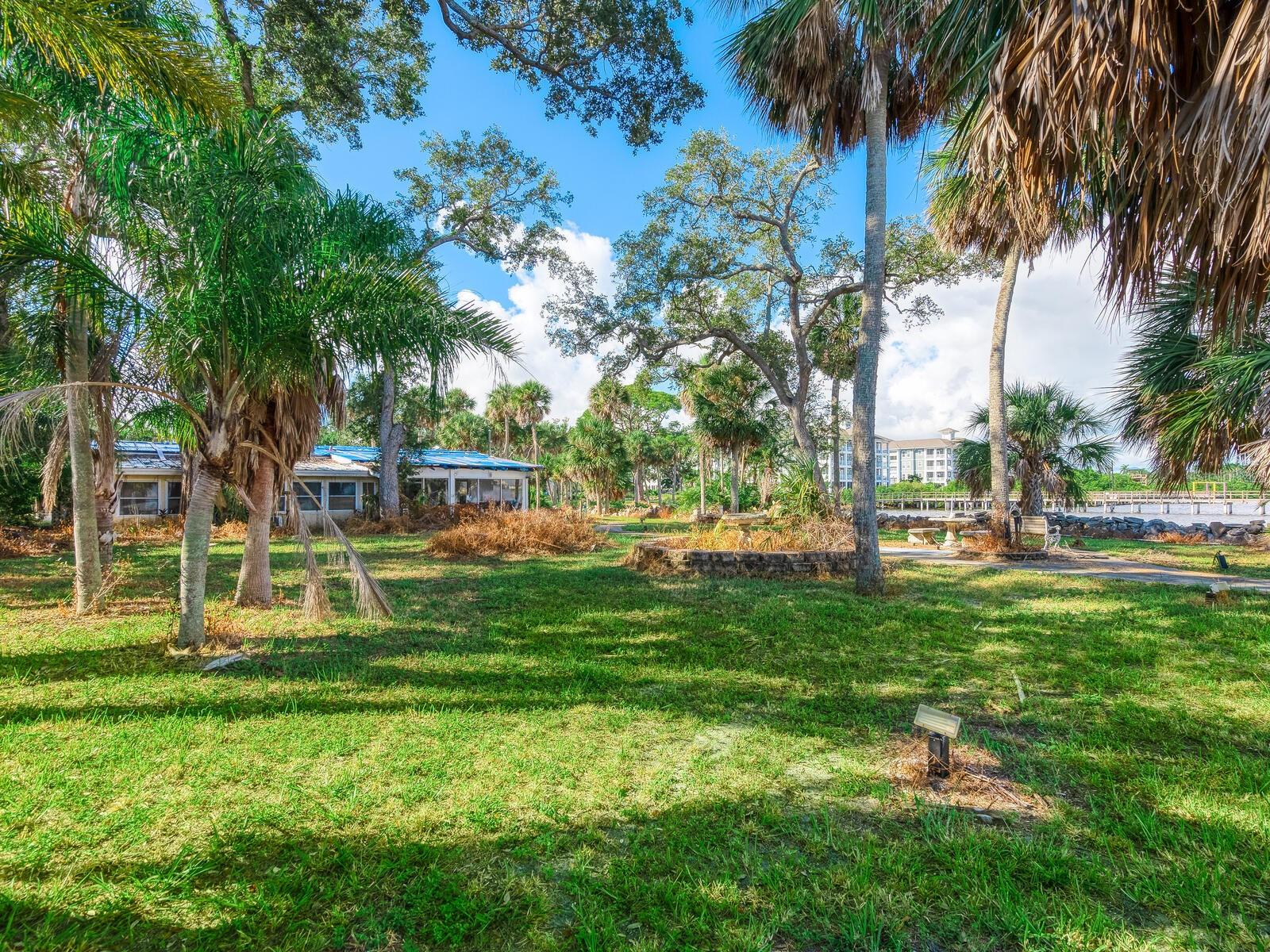 ACREAGE - Residential