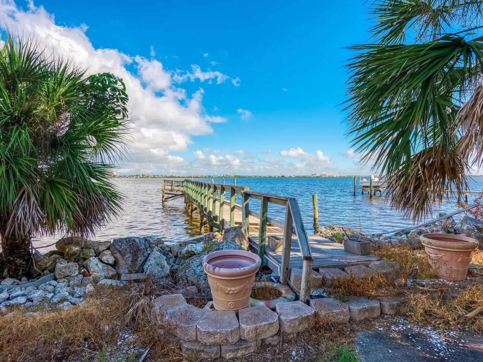 ACREAGE - Residential