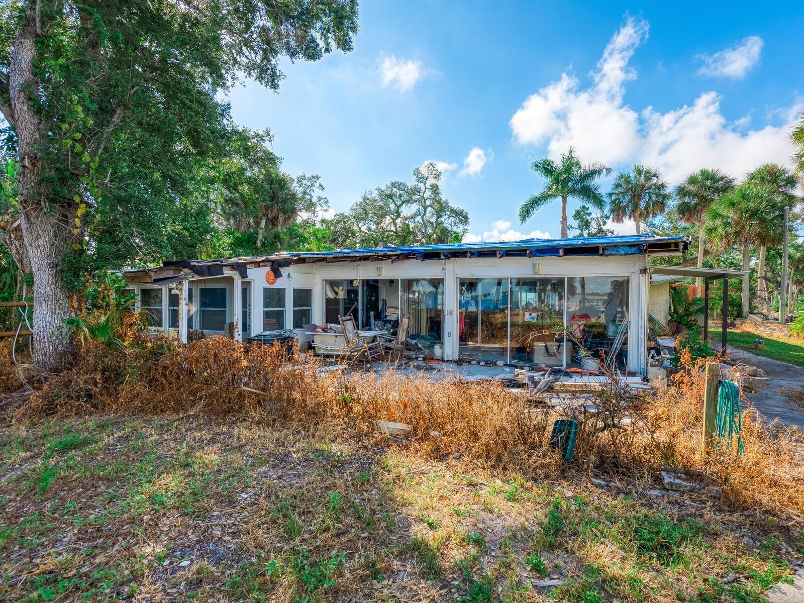 ACREAGE - Residential