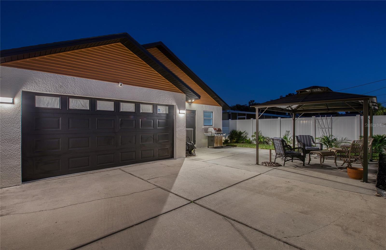 PASADENA PARK - Residential