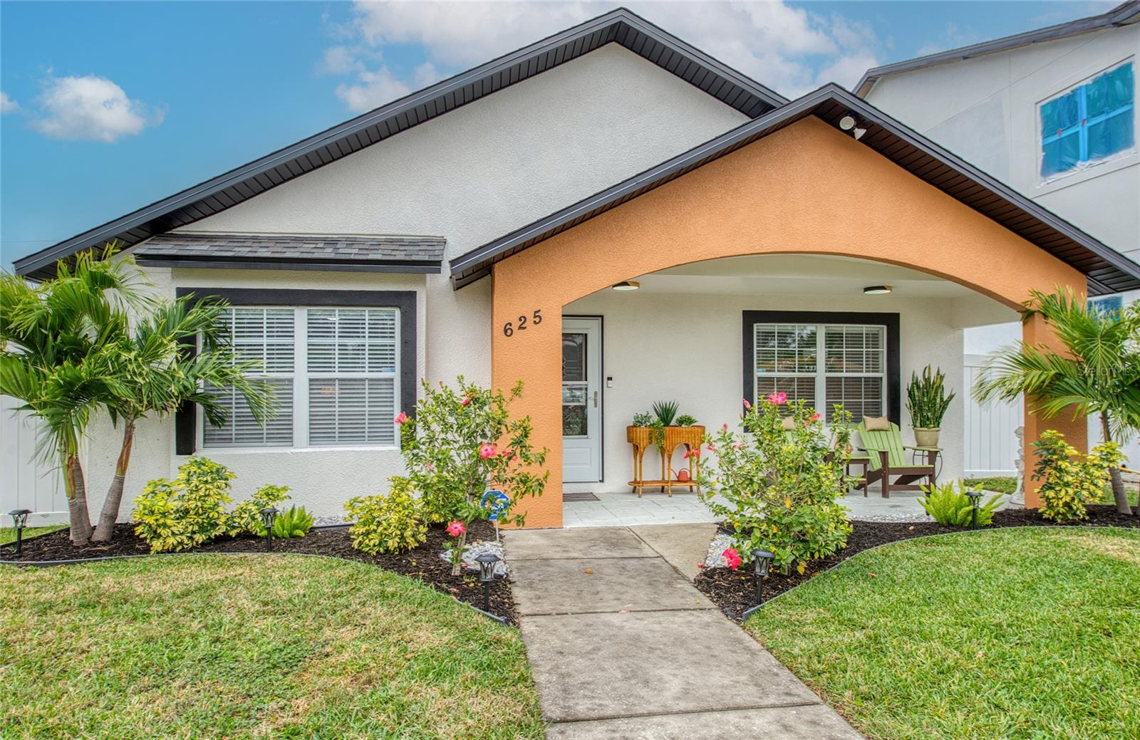 PASADENA PARK - Residential