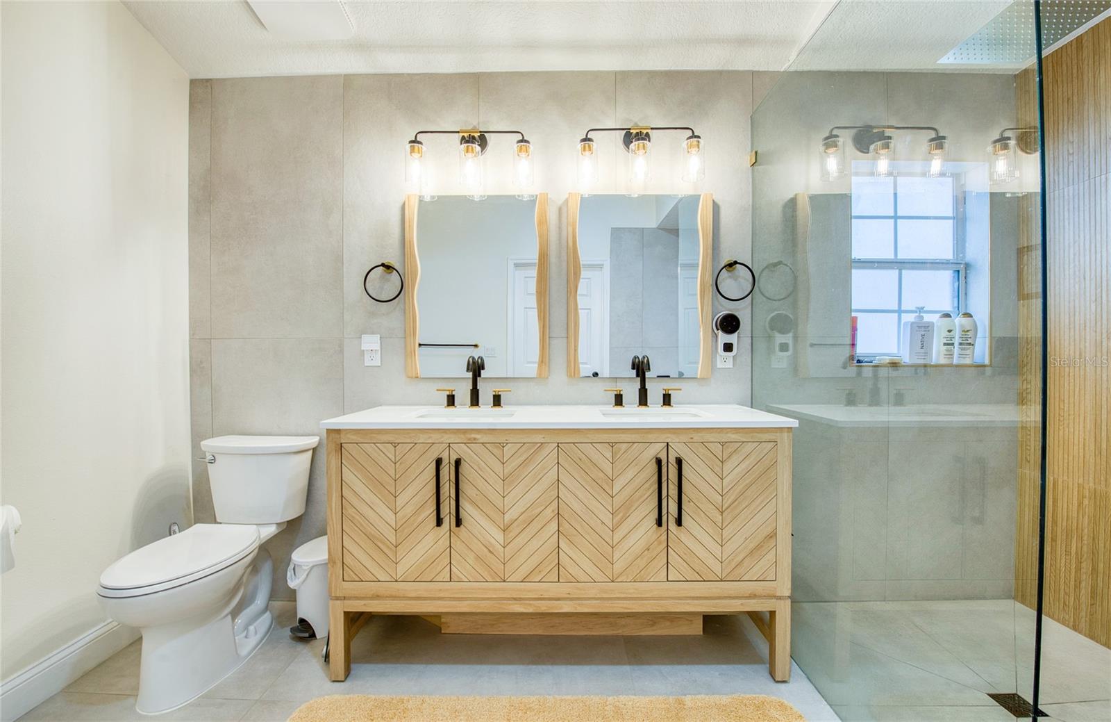 PASADENA PARK - Residential