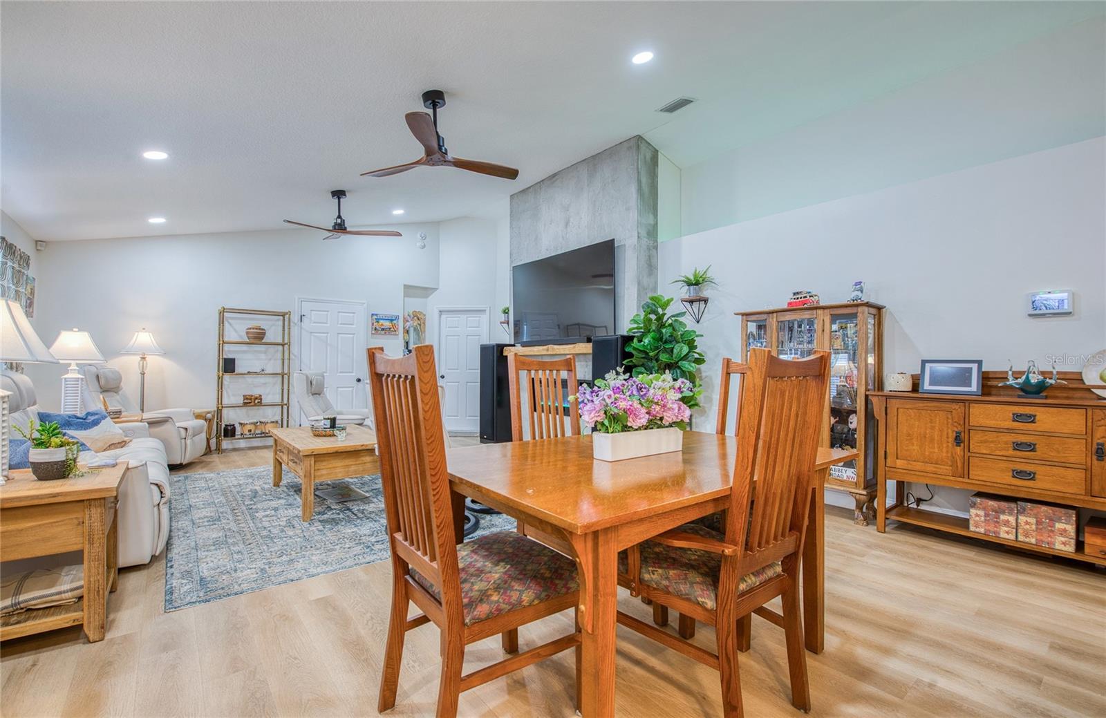 PASADENA PARK - Residential