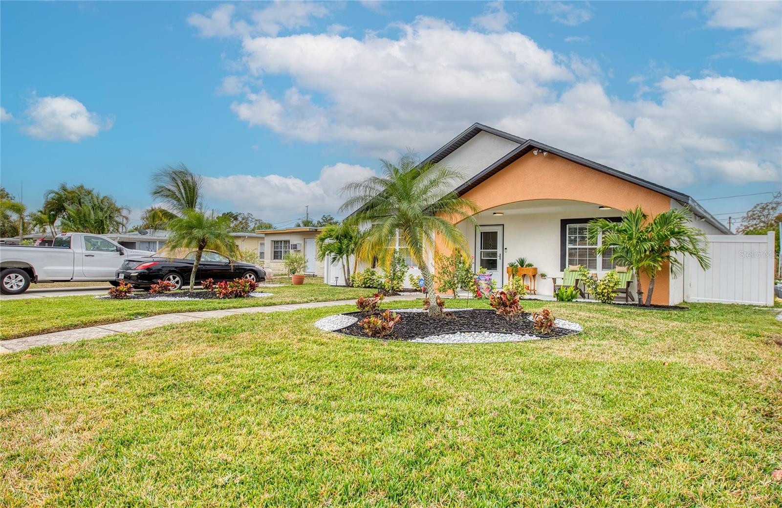 PASADENA PARK - Residential