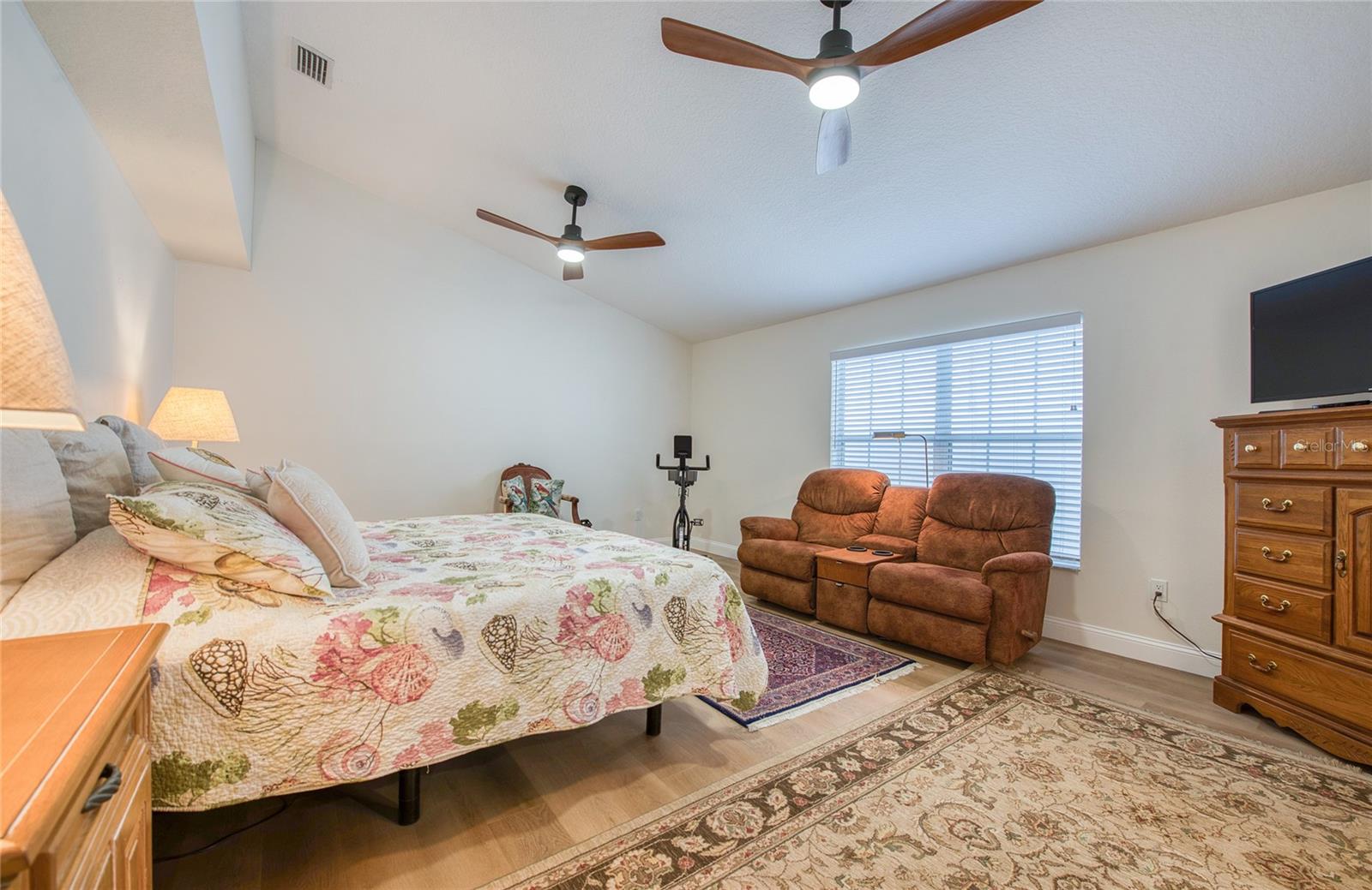 PASADENA PARK - Residential