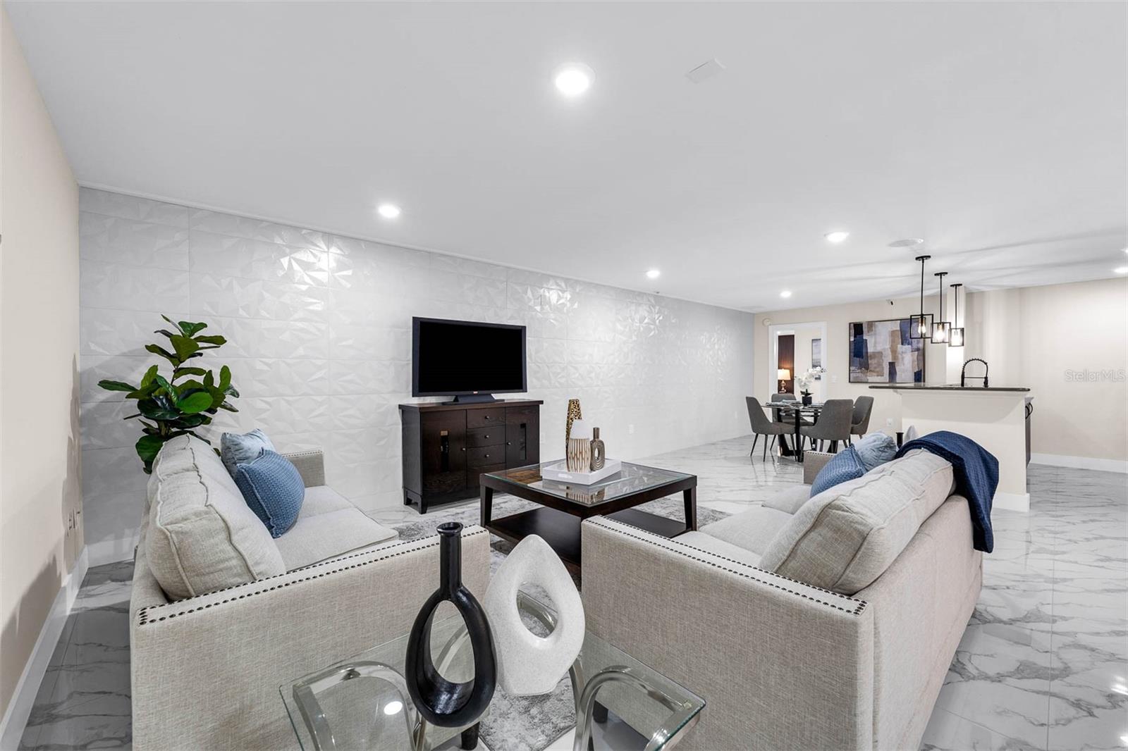 LUGANO TERRACE - Residential