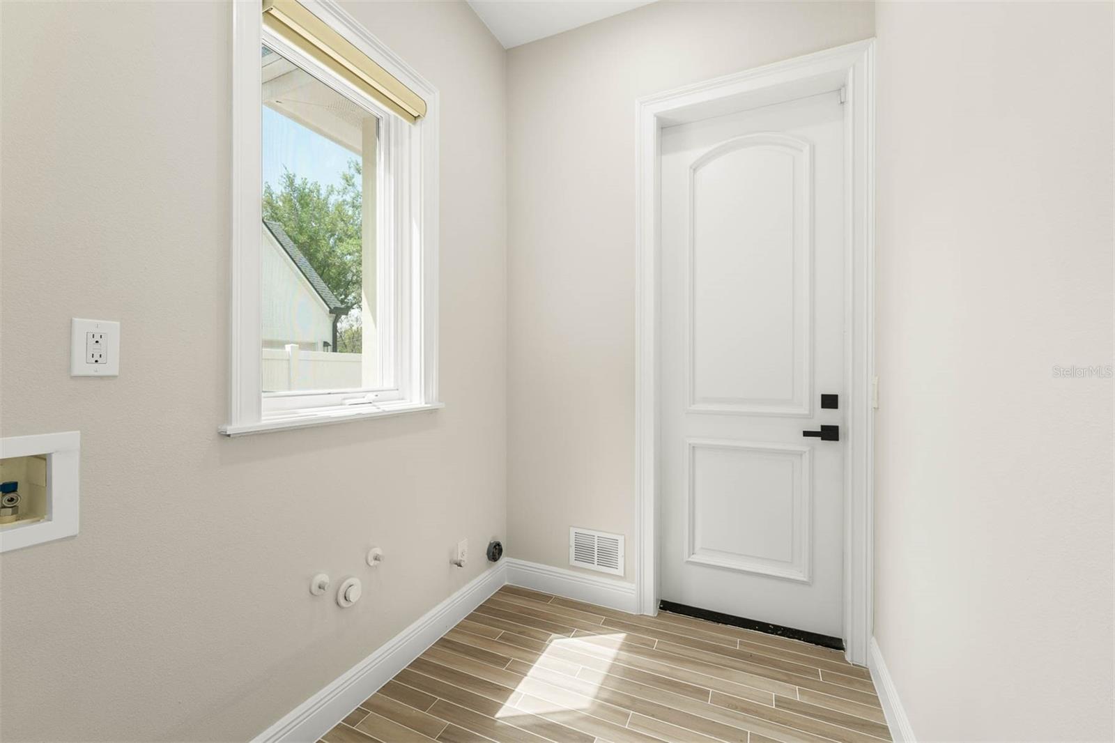 LUGANO TERRACE - Residential