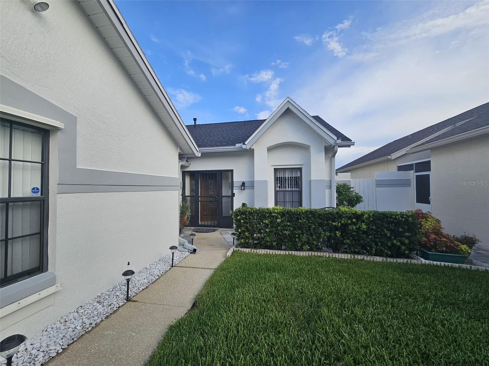 5661 PARKVIEW LAKE DRIVE