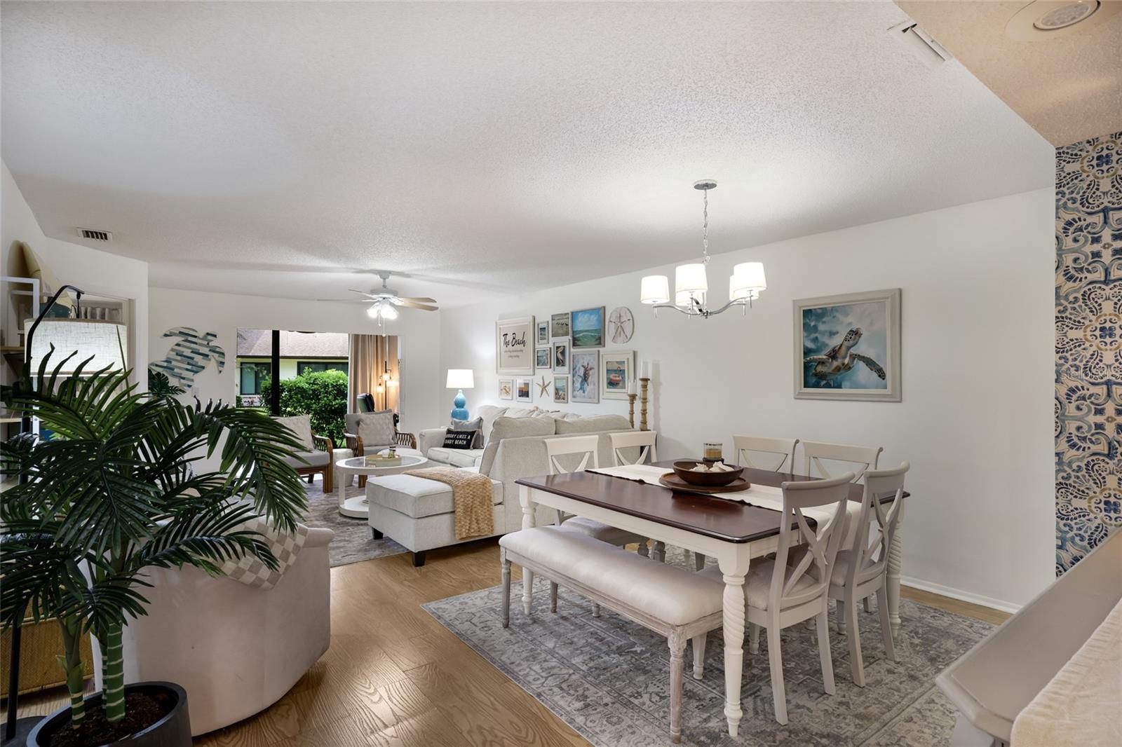 COUNTRY VILLAGE SEC 6 - Residential