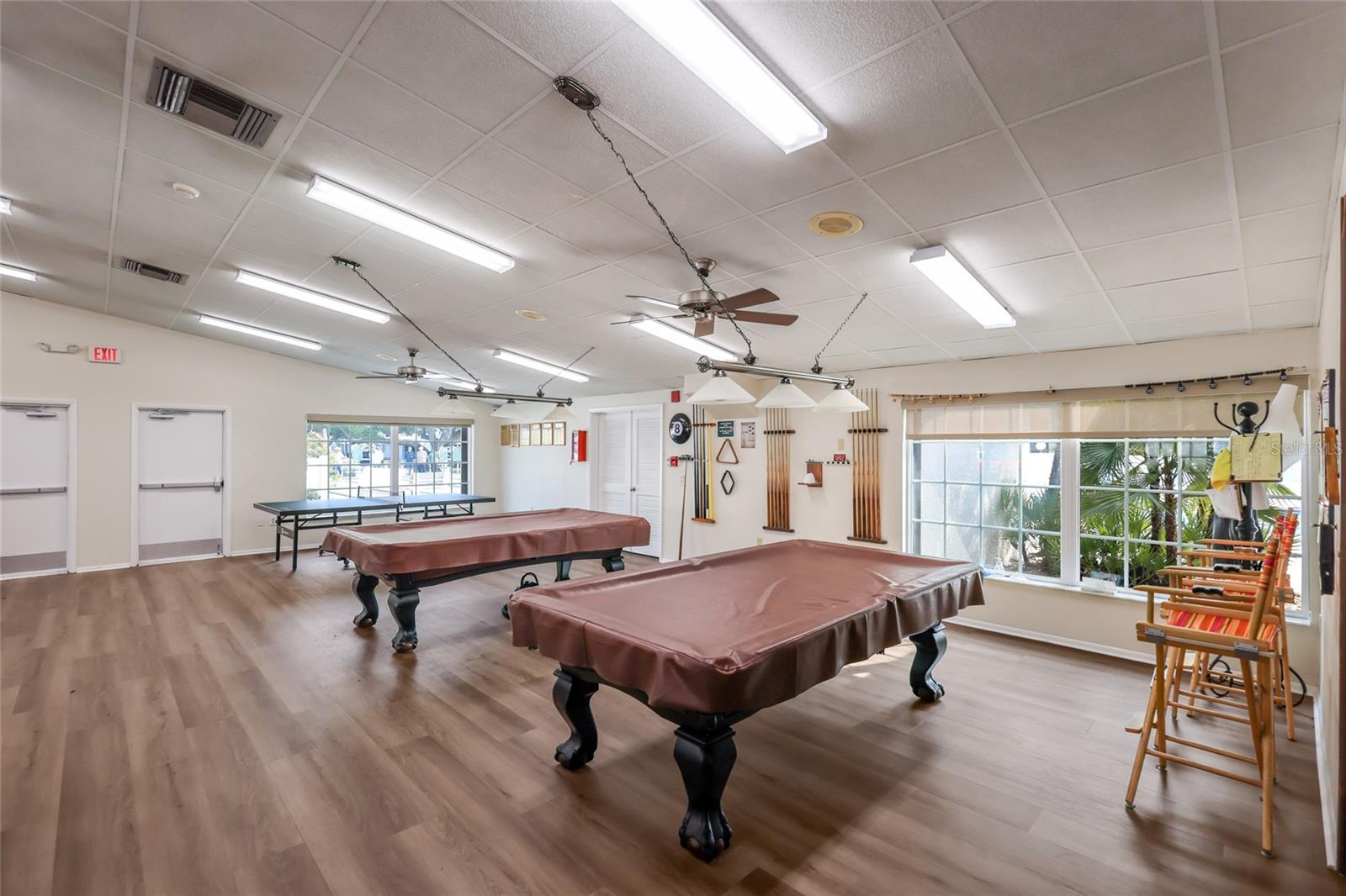 COUNTRY VILLAGE SEC 6 - Residential