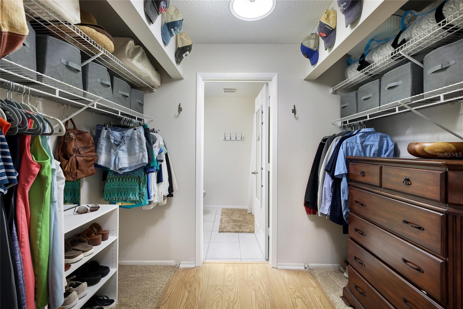 COUNTRY VILLAGE SEC 6 - Residential