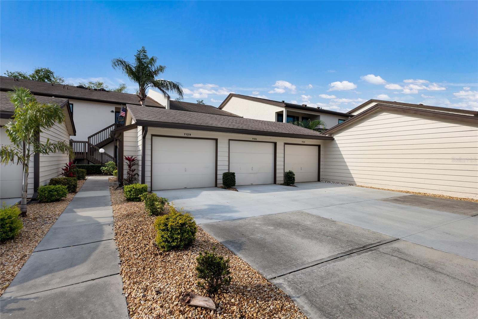 COUNTRY VILLAGE SEC 6 - Residential