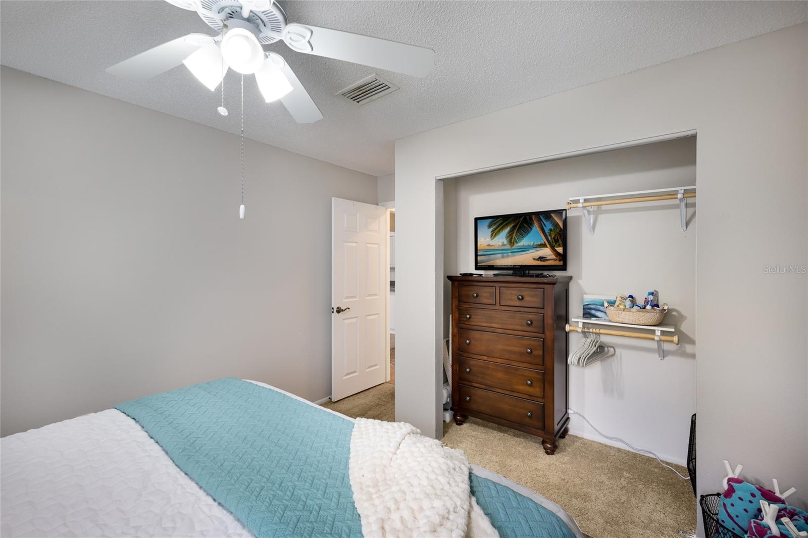 COUNTRY VILLAGE SEC 6 - Residential