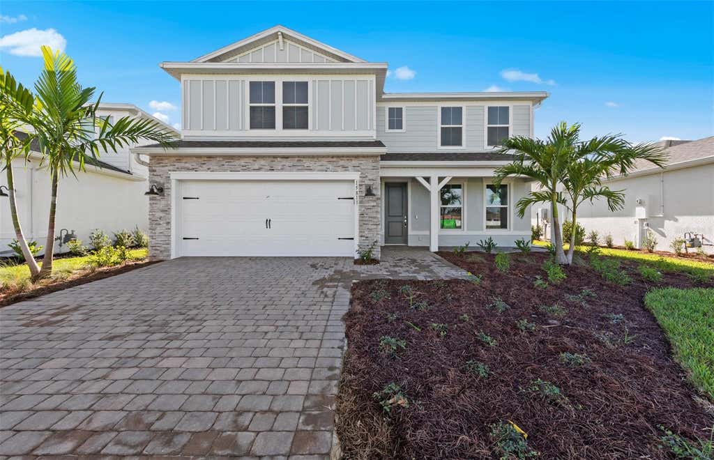Photo of 7617 Fulham Avenue, Bradenton, FL 34210 (MLS # TB8531011)