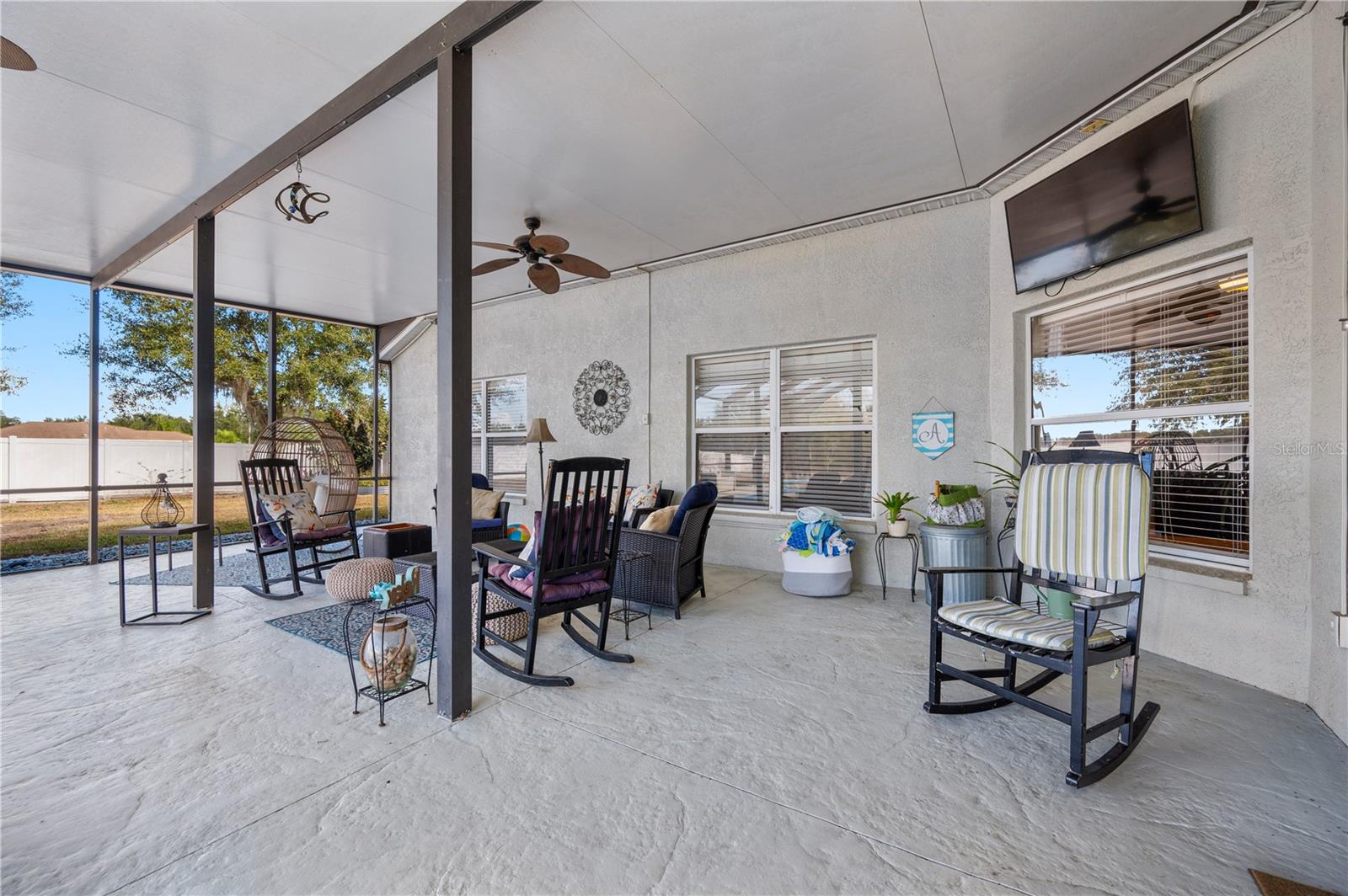 AVONDALE GROVES - Residential