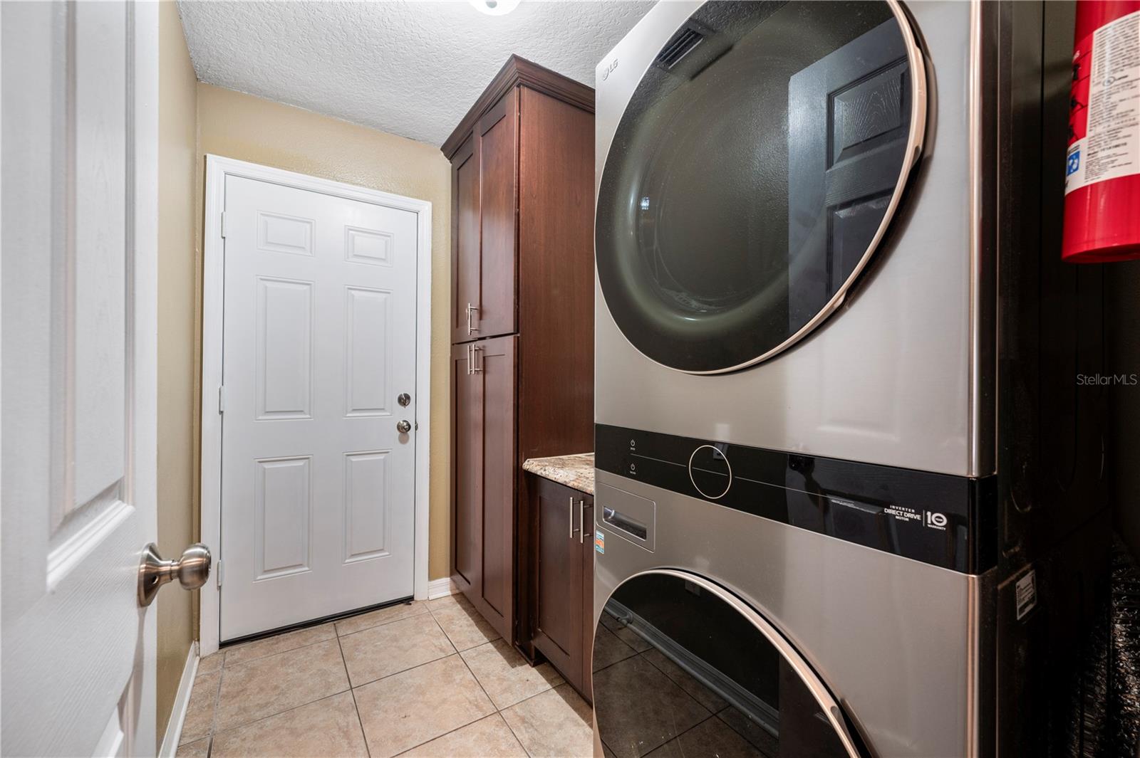 AVONDALE GROVES - Residential