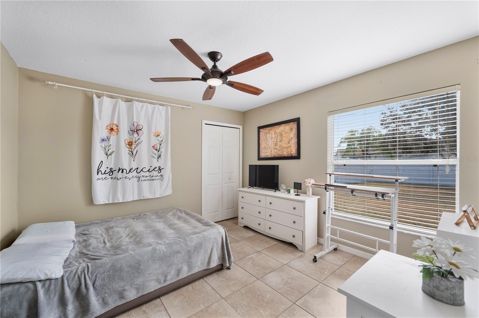 AVONDALE GROVES - Residential