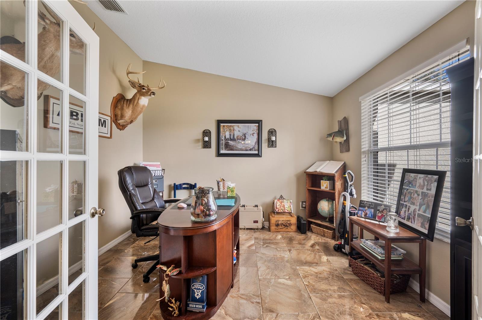 AVONDALE GROVES - Residential