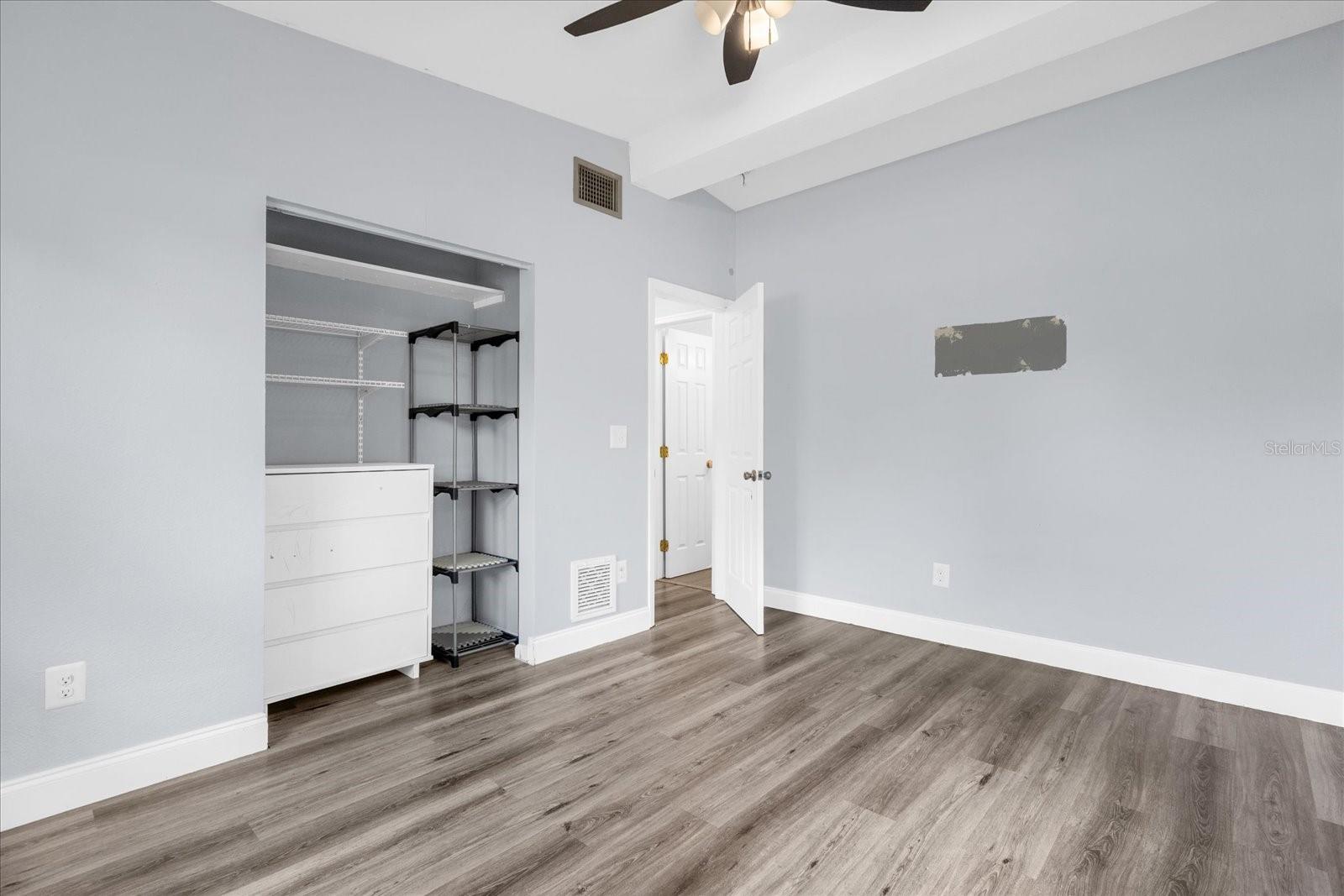 DELTONA LAKES UNIT 72 - Residential