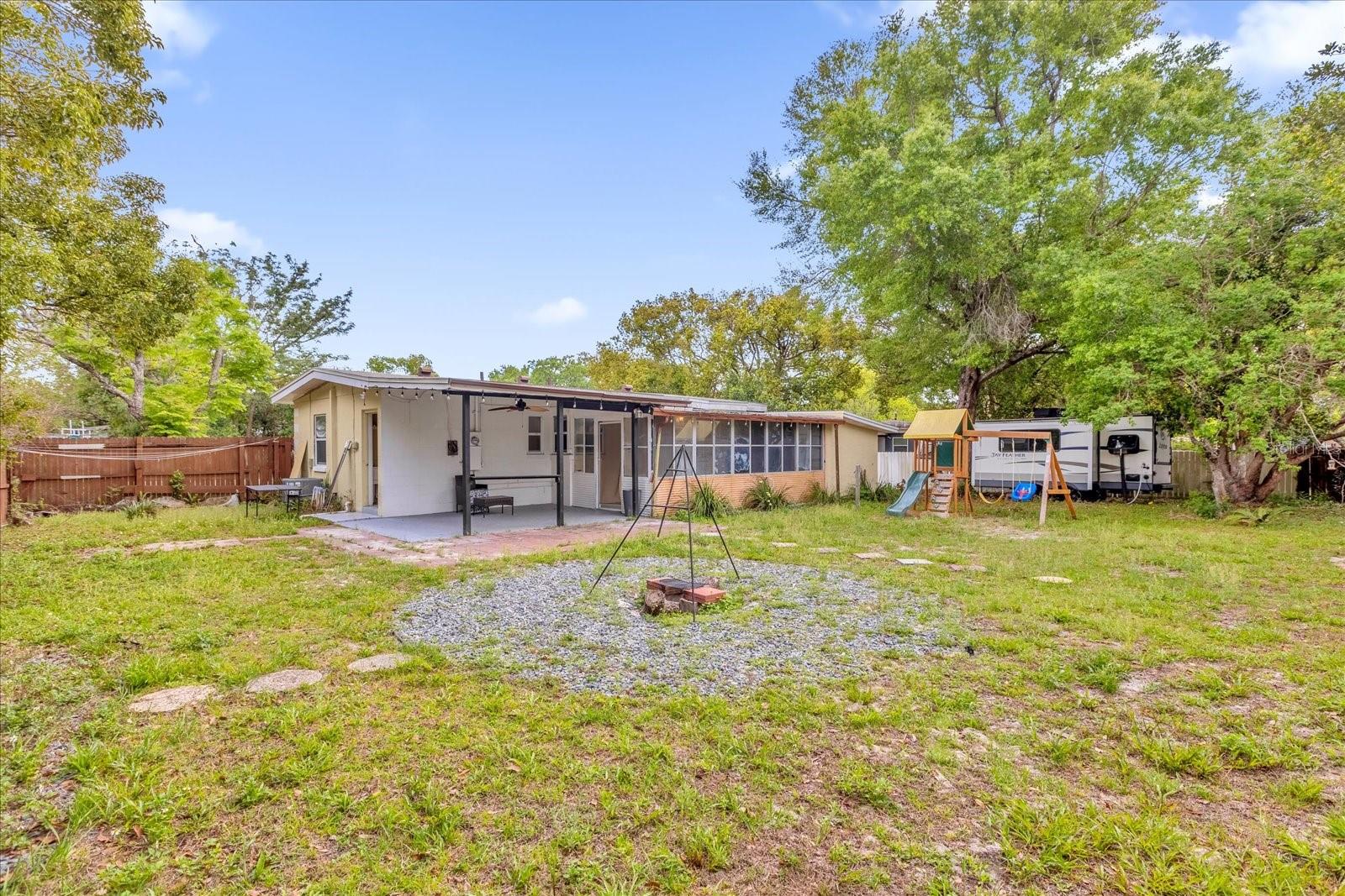 DELTONA LAKES UNIT 72 - Residential