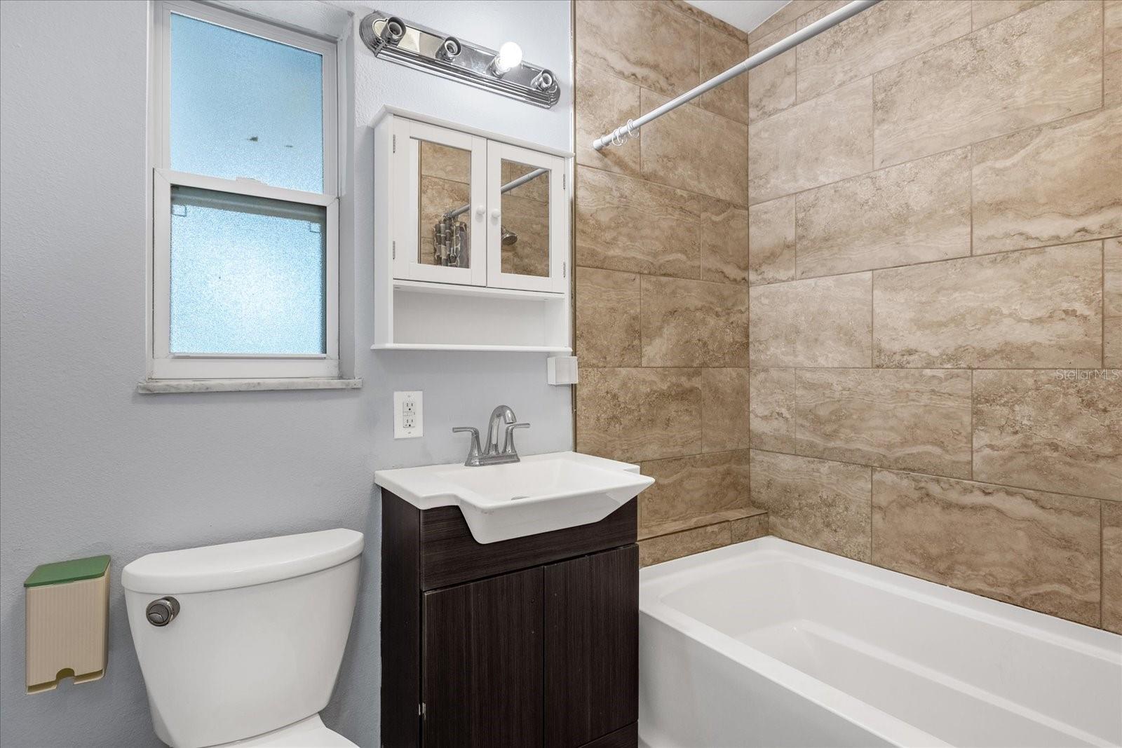 DELTONA LAKES UNIT 72 - Residential