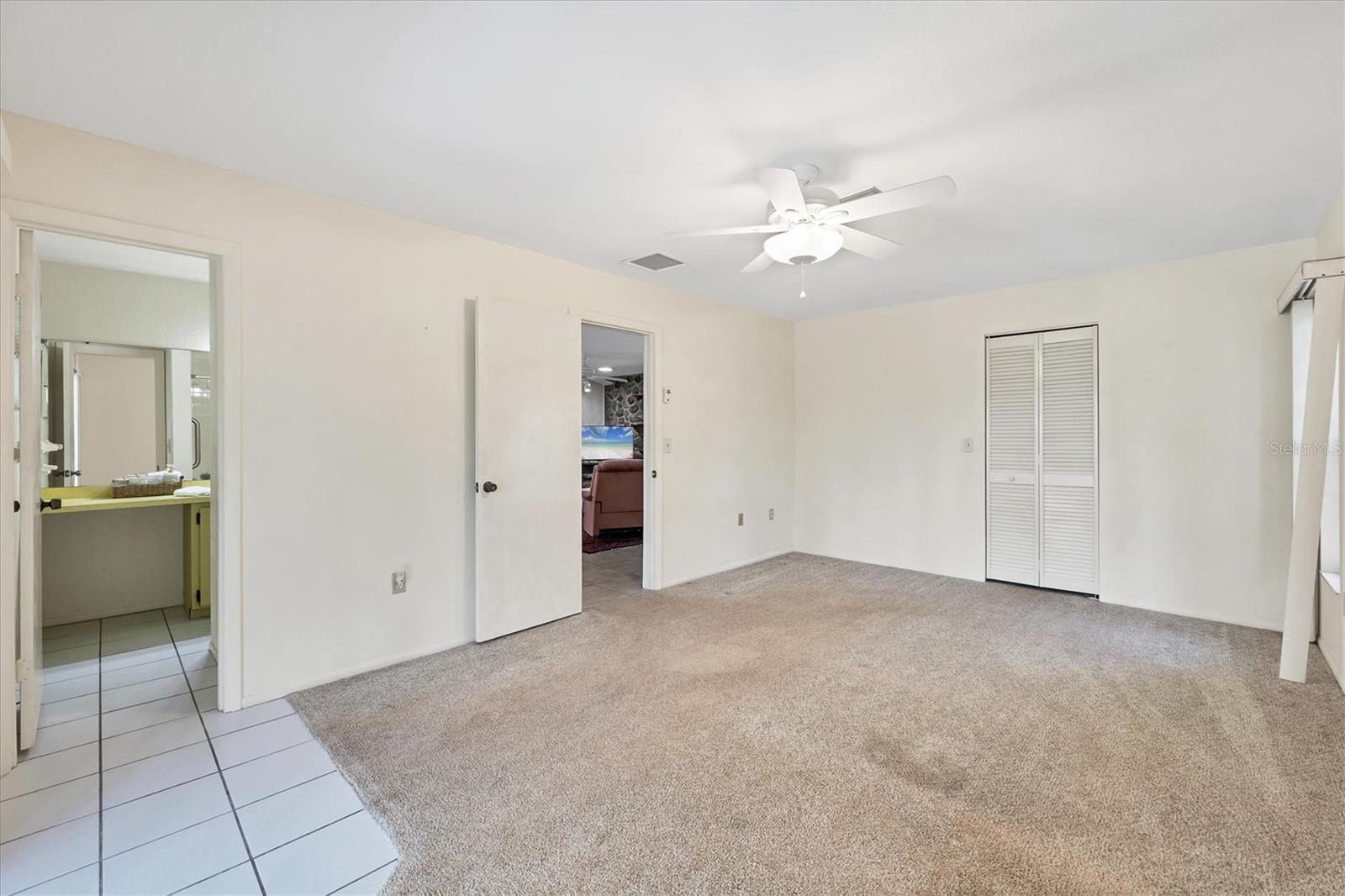 CORAL SHORES EAST - Residential