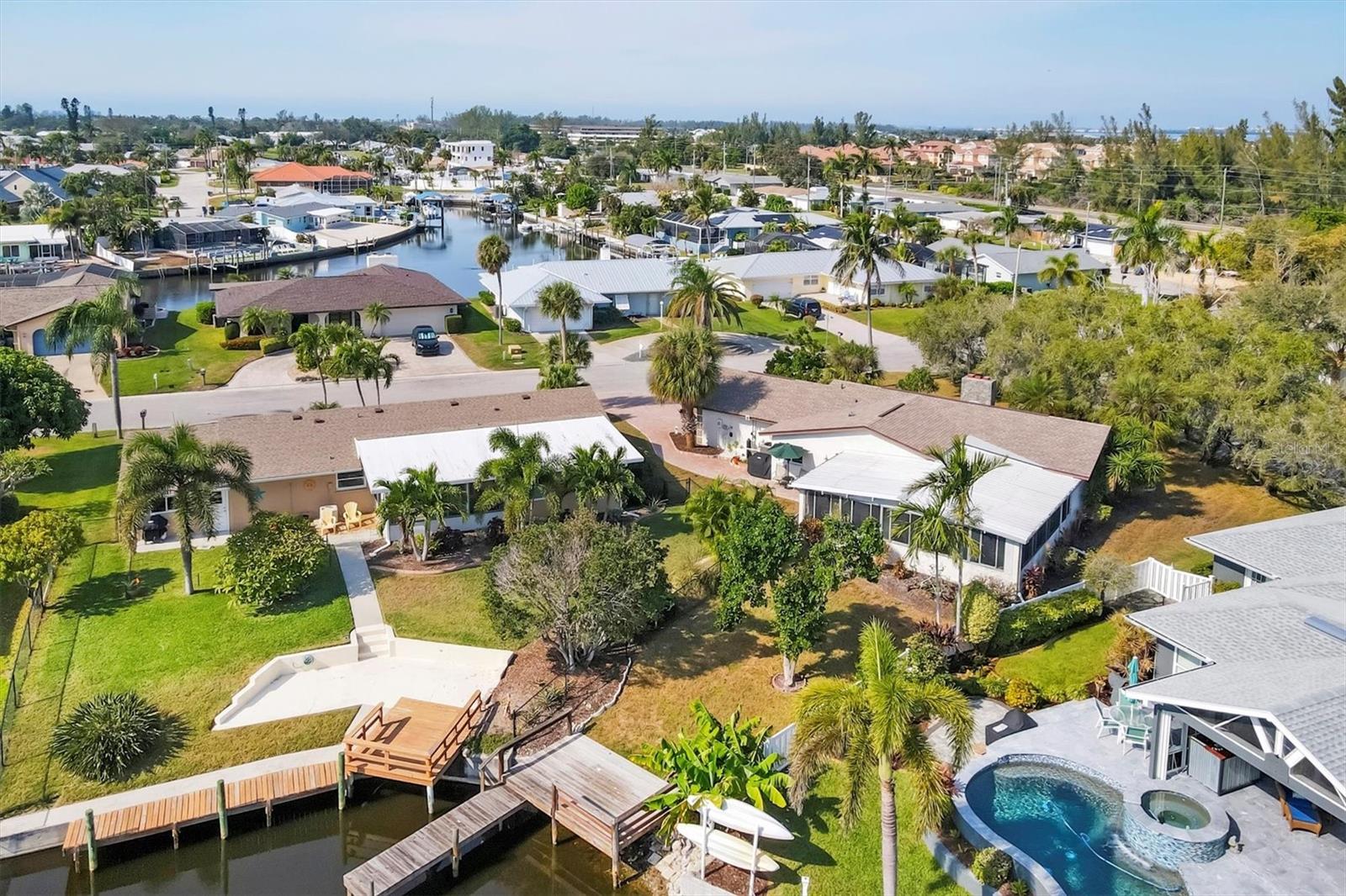 CORAL SHORES EAST - Residential