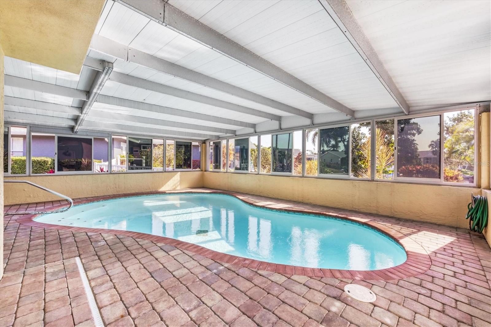 CORAL SHORES EAST - Residential