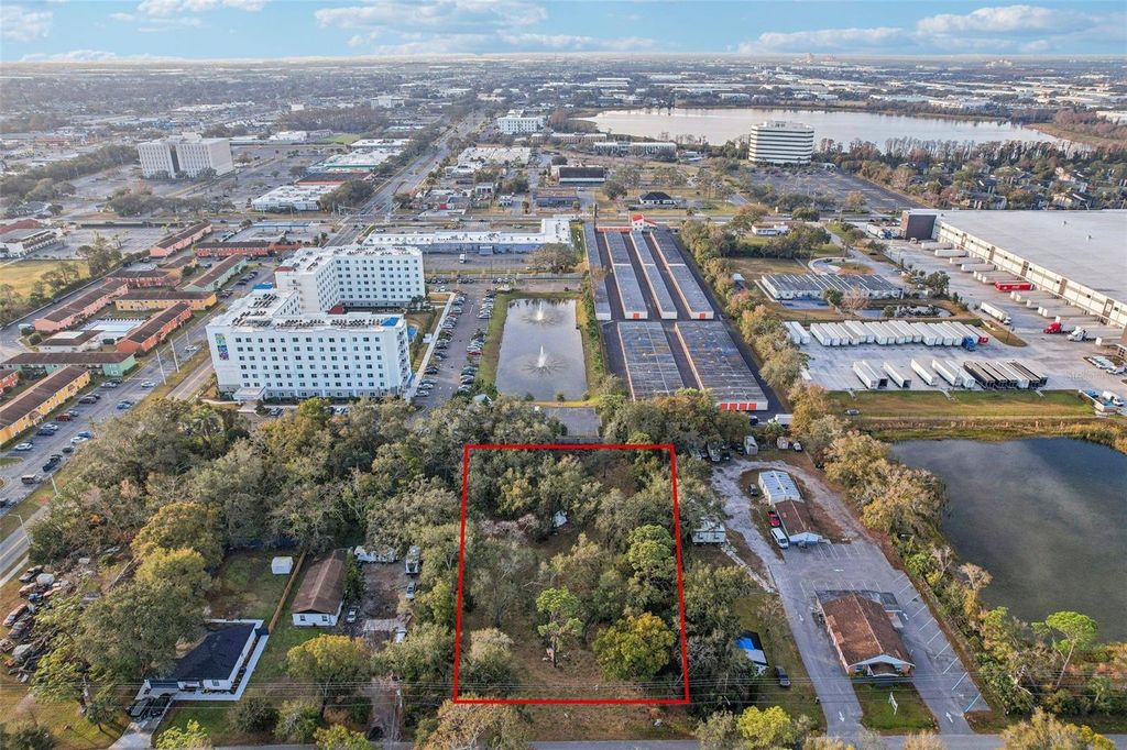 Photo of 1726 Wakulla Way, Orlando, FL 32839 (MLS # O6351188)