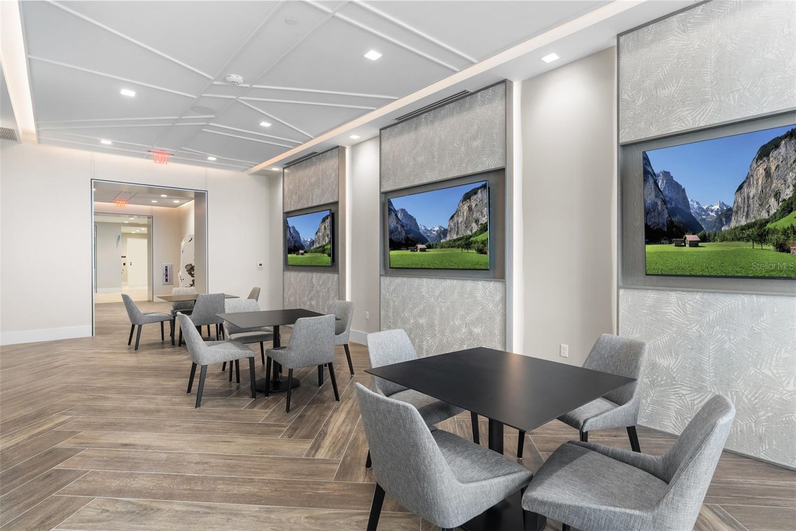 SALTAIRE ST PETERSBURG - Residential