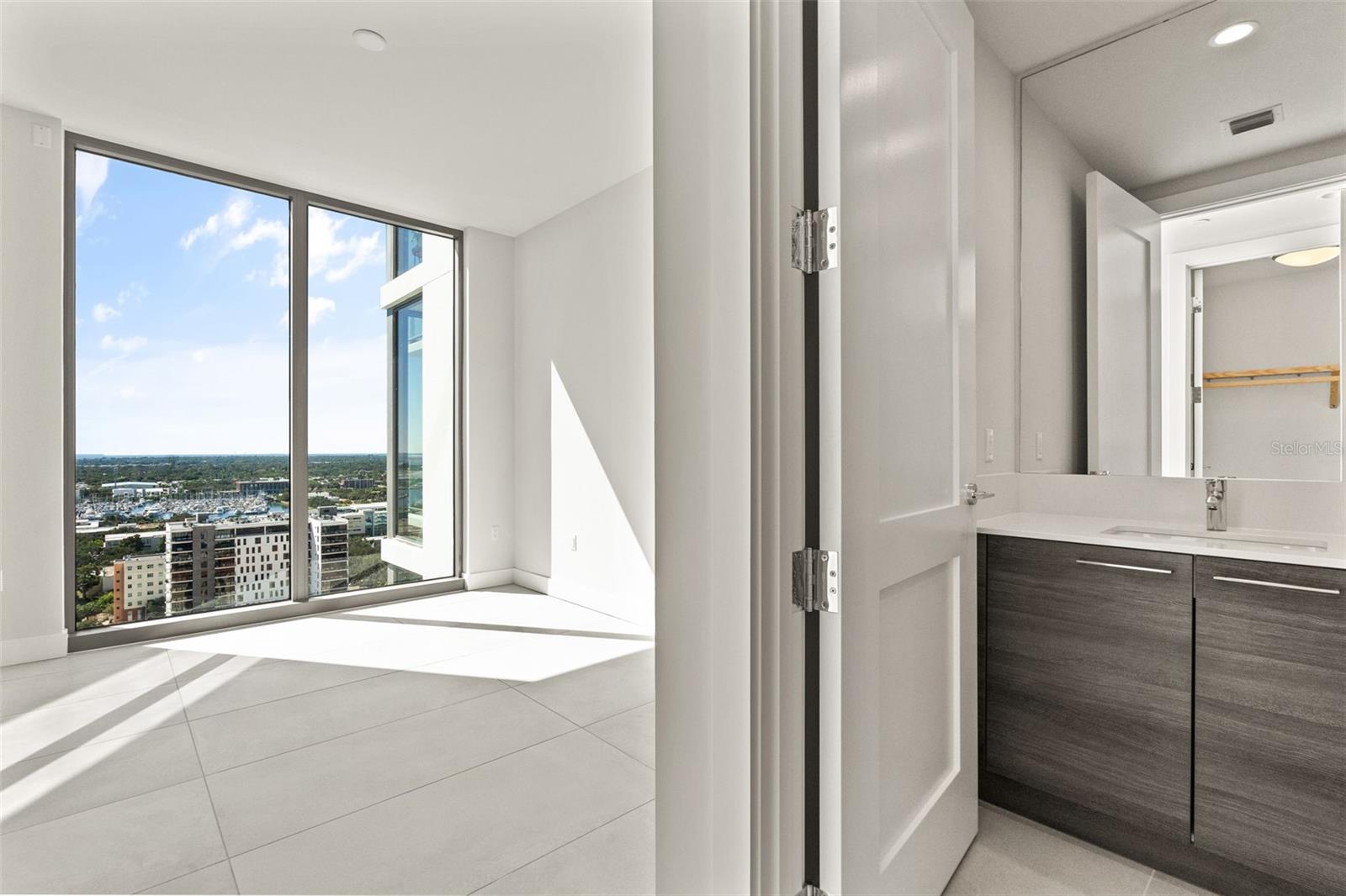 SALTAIRE ST PETERSBURG - Residential