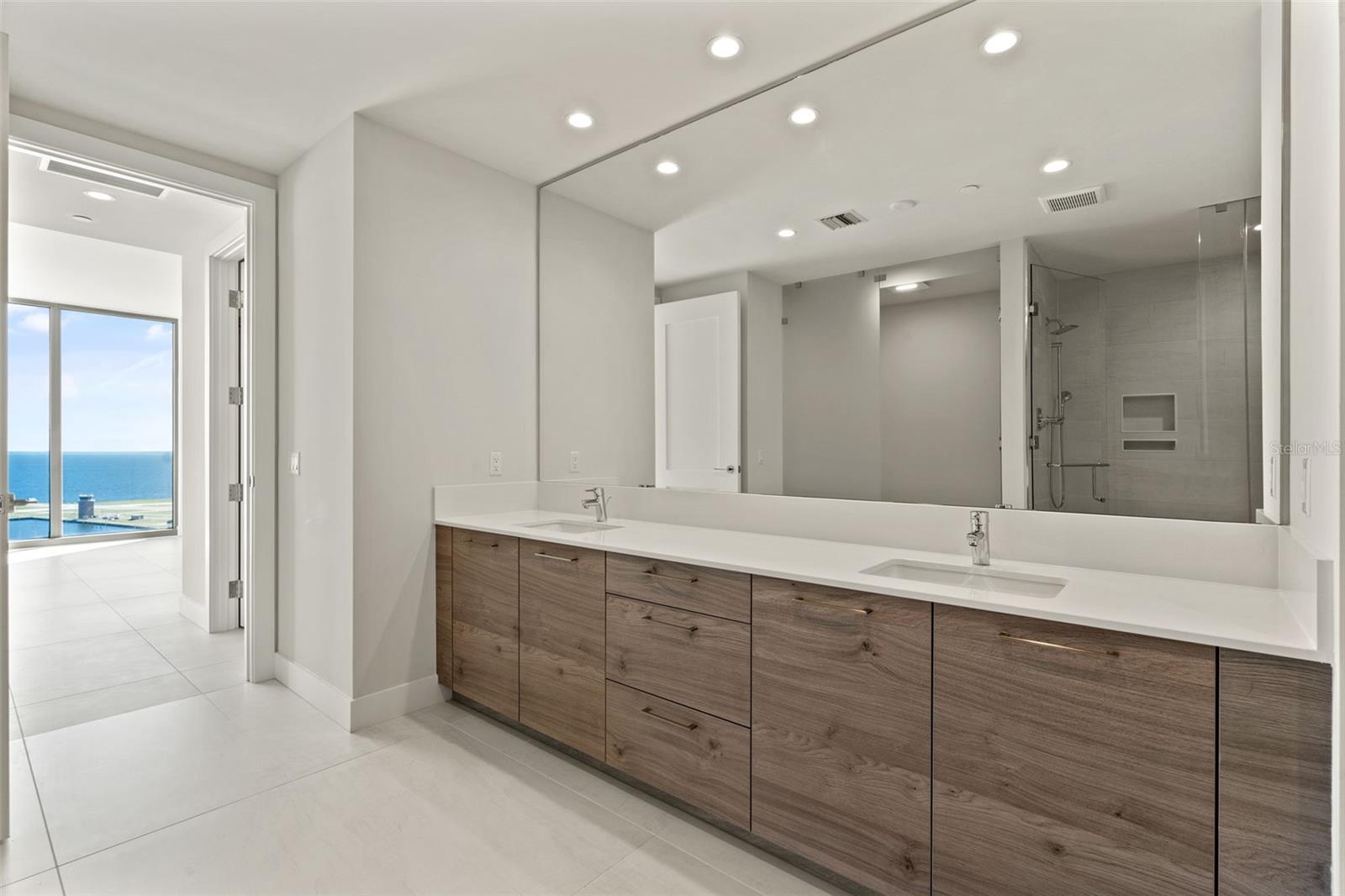 SALTAIRE ST PETERSBURG - Residential