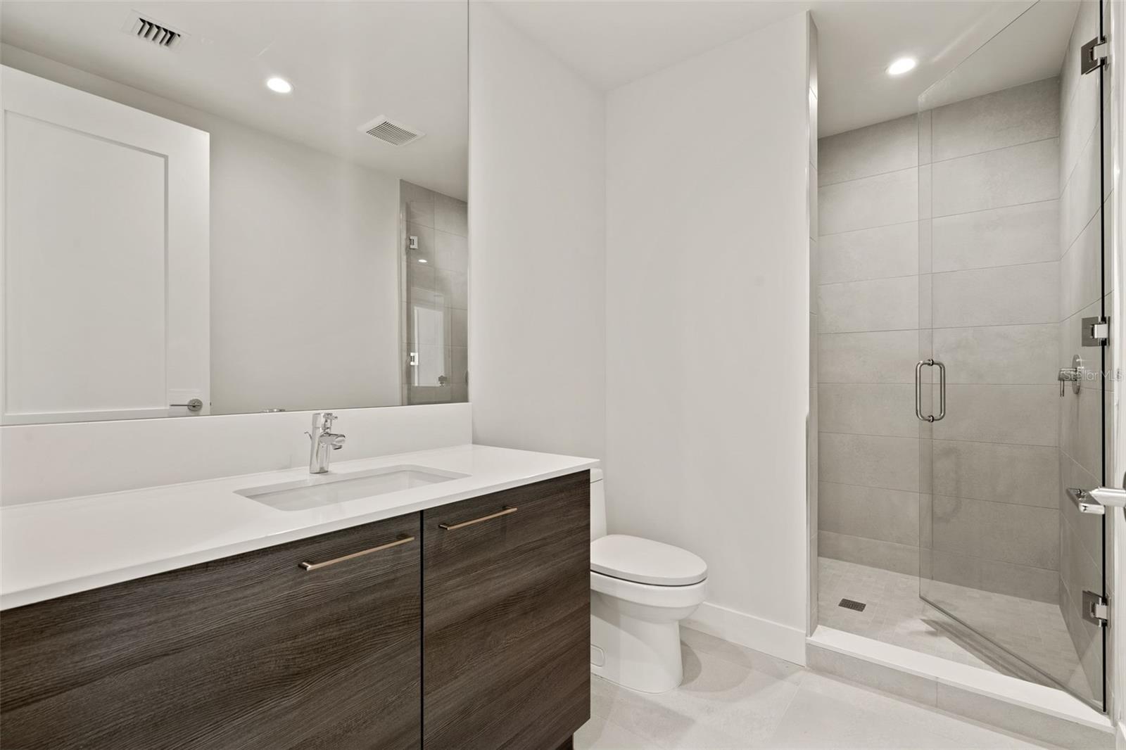 SALTAIRE ST PETERSBURG - Residential