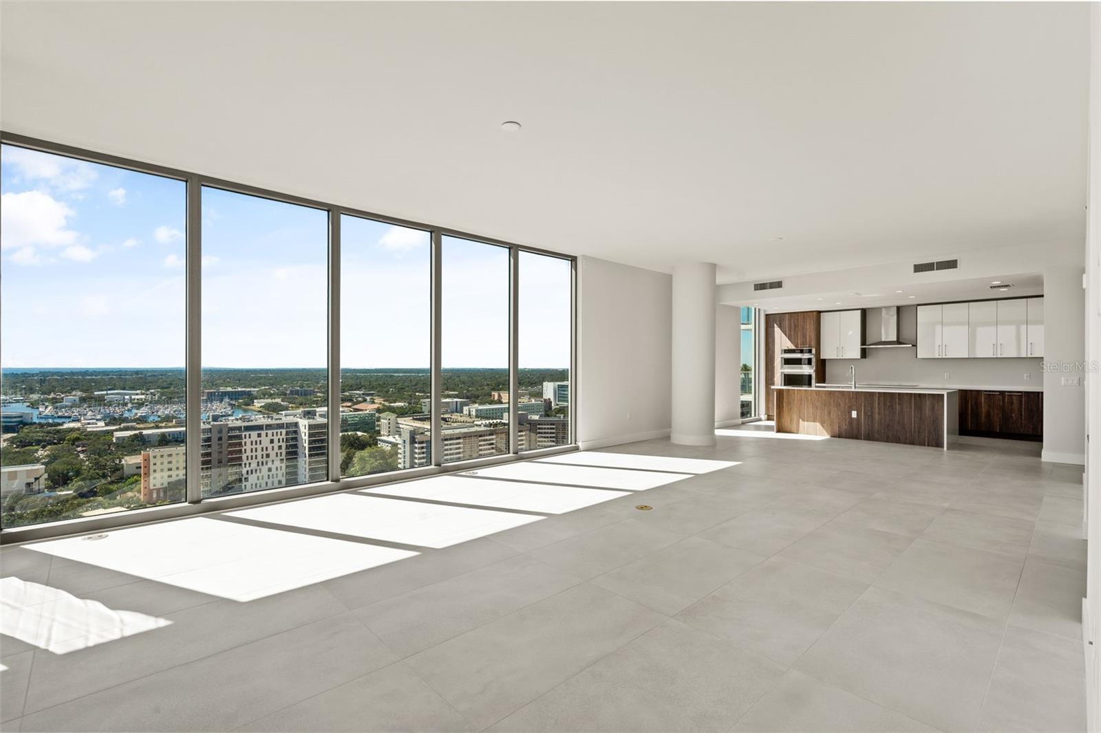 SALTAIRE ST PETERSBURG - Residential