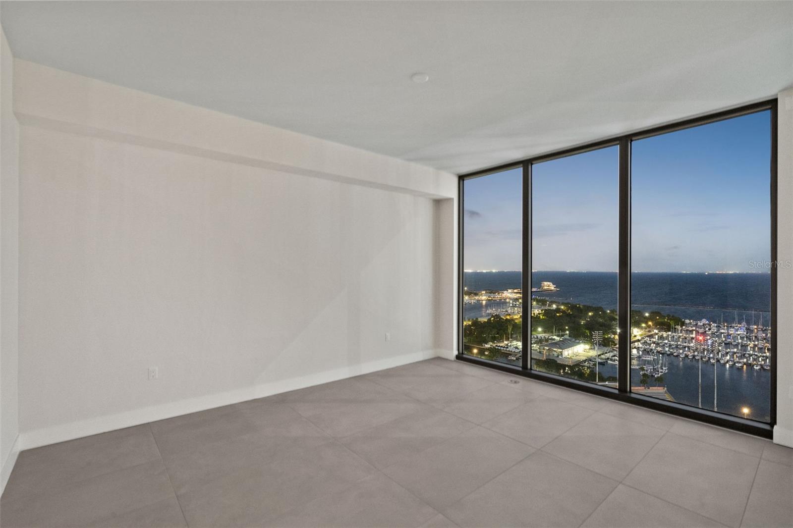 SALTAIRE ST PETERSBURG - Residential