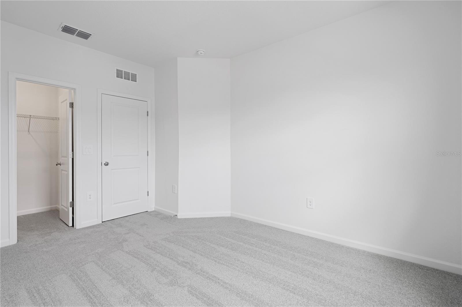 BRENTWOOD TH - Residential Lease